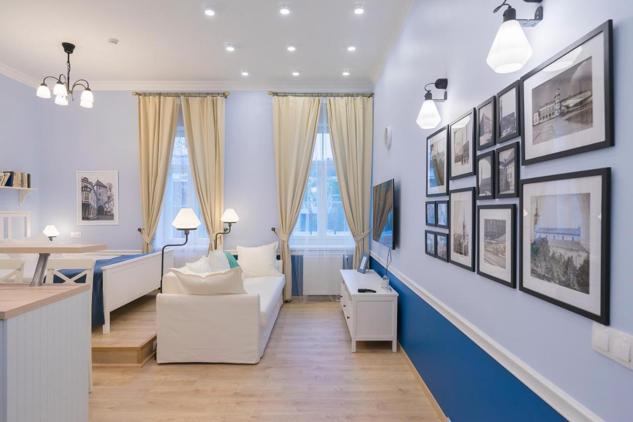 Revelton Suites Tallin Exterior foto